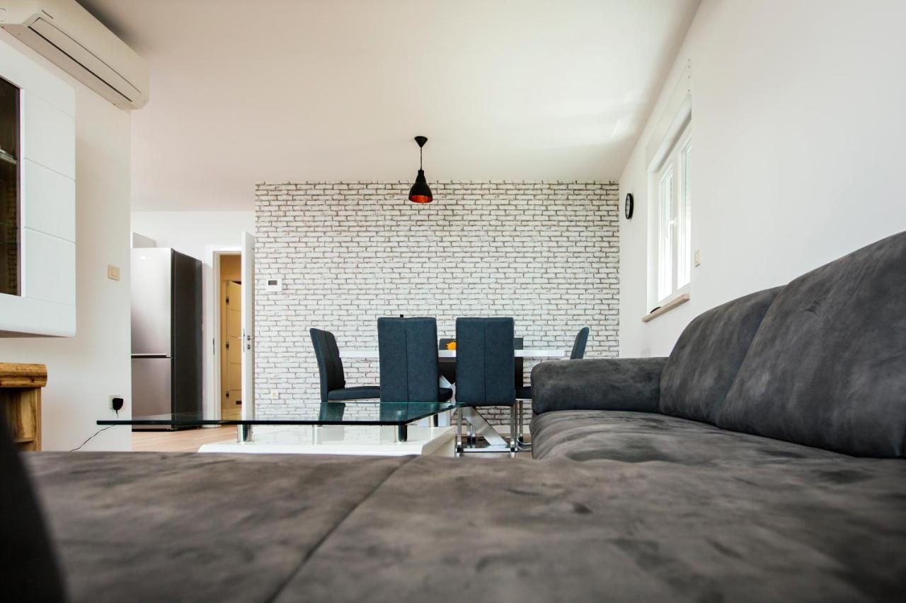 Ferienwohnung Apartman Magdalena Makarska Exterior foto